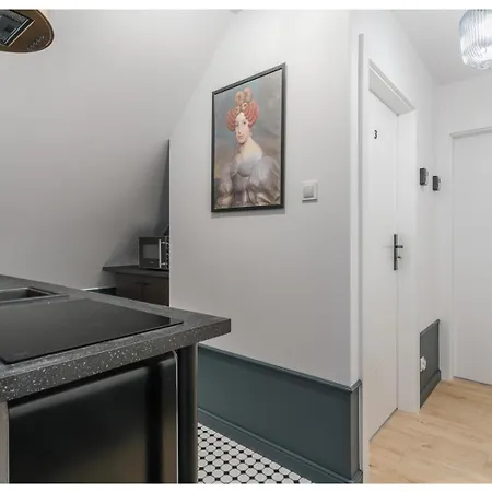 Pocahontas - 5 Minutes To Old Town *